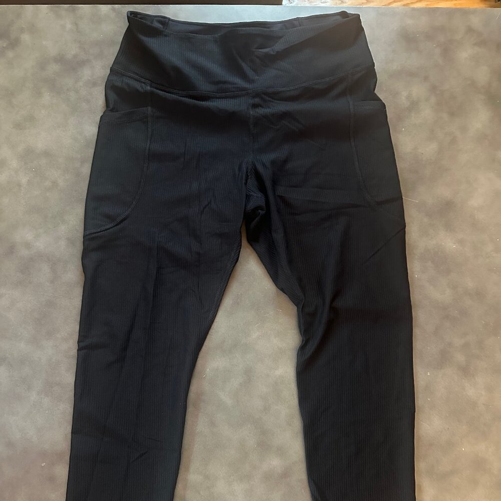 Old Navy Black High Waisted Power Soft Athletic Pant